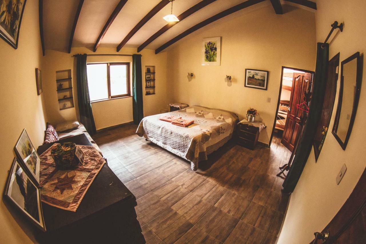 Hostel Serena ซาไมปาตา ภายนอก รูปภาพ