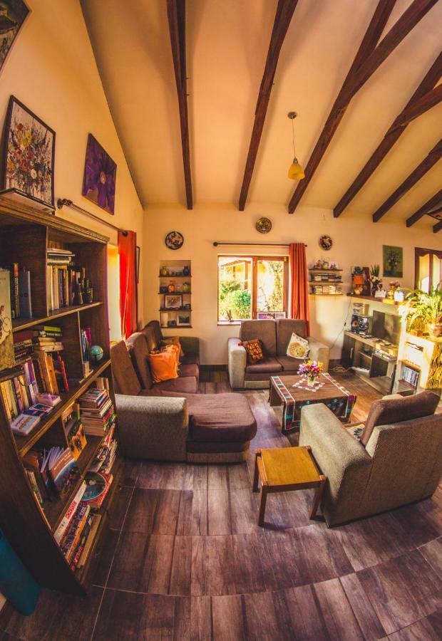Hostel Serena ซาไมปาตา ภายนอก รูปภาพ